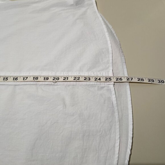 Gap Men's Standard Fit Classic Button Down Shirt - Picture 4 of 6